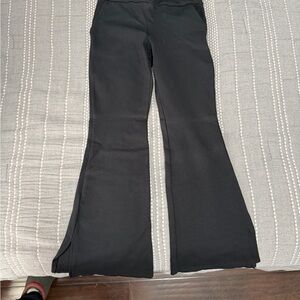 Art Class Black Apparel